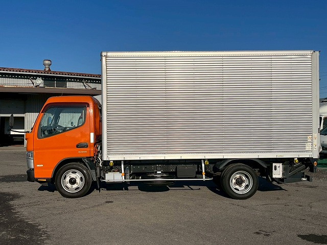 三菱ふそう キャンター 小型 バン TKG-FEA50(98189) 9枚目