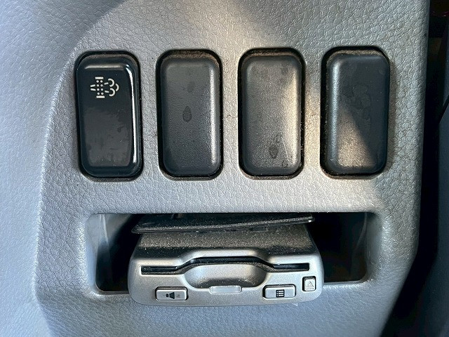 三菱ふそう キャンター 小型 バン TKG-FEA50(98189) 30枚目