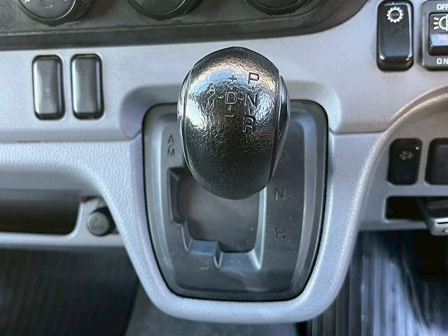 三菱ふそう キャンター 小型 バン TKG-FEA50(98189) 33枚目