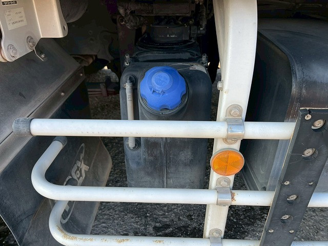 日野 プロフィア 大型 ウィング LKG-FW1EXBG(98190) 36枚目