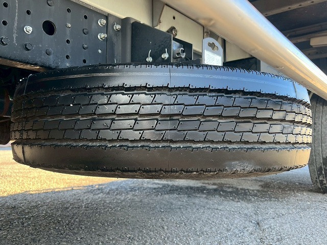 三菱ふそう キャンター 小型 バン TKG-FEA50(98189) 48枚目