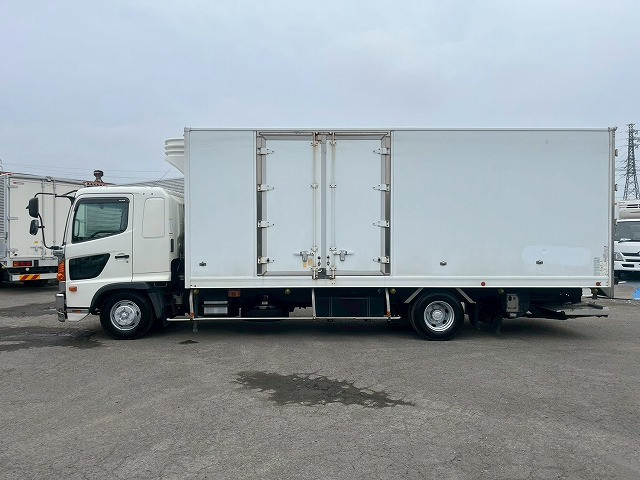 日野 レンジャー 中型 冷蔵冷凍バン TKG-FD7JLAG(98192) 9枚目