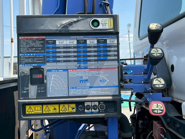 日野 レンジャー 中型 平ボディ（クレーン付） TKG-FC9JKAP(98194) 19枚目