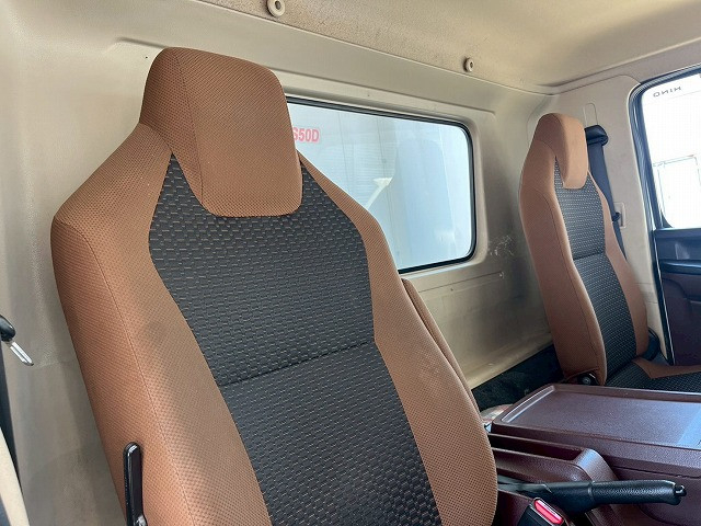 日野 レンジャー 中型 冷蔵冷凍バン 2KG-FC2ABA(98195) 20枚目