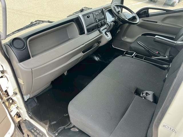 三菱ふそう キャンター 小型 平ボディ TPG-FEB90(98196) 21枚目