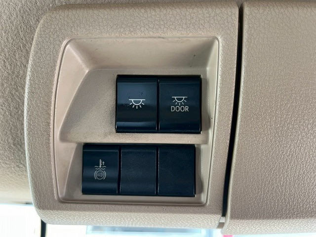 日野 レンジャー 中型 冷蔵冷凍バン 2KG-FC2ABA(98195) 31枚目