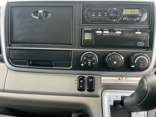 三菱ふそう キャンター 小型 平ボディ TPG-FEB90(98196) 26枚目