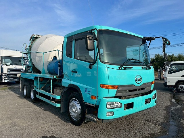 UDトラックス（日産） コンドル 増トン ミキサー車 QDG-PW39L(98198) 4枚目