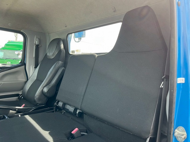 三菱ふそう キャンター 小型 キャリアカー TPG-FEB80(98197) 26枚目