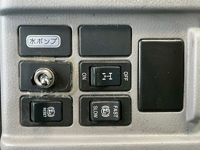 UDトラックス（日産） コンドル 増トン ミキサー車 QDG-PW39L(98198) 33枚目