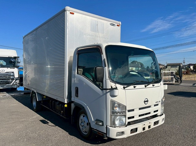 日産自動車 アトラス 小型 バン TKG-AMR85AN(98200) 4枚目