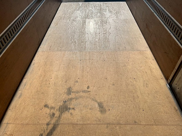 日産自動車 アトラス 小型 バン TKG-AMR85AN(98200) 13枚目