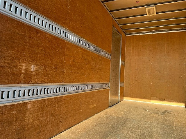 日産自動車 アトラス 小型 バン TKG-AMR85AN(98200) 14枚目