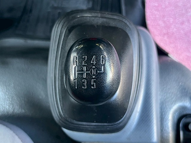 日産自動車 アトラス 小型 バン TKG-AMR85AN(98200) 33枚目