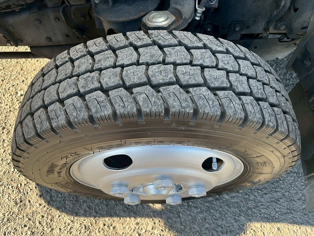 日産自動車 アトラス 小型 バン TKG-AMR85AN(98200) 47枚目