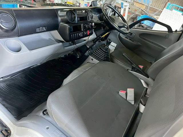 日野 デュトロ 小型 高所作業車 TKG-XZU600X(98201) 31枚目