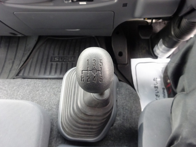 いすゞ フォワード 増トン 平ボディ 2RG-FTR90U2(98204) 31枚目