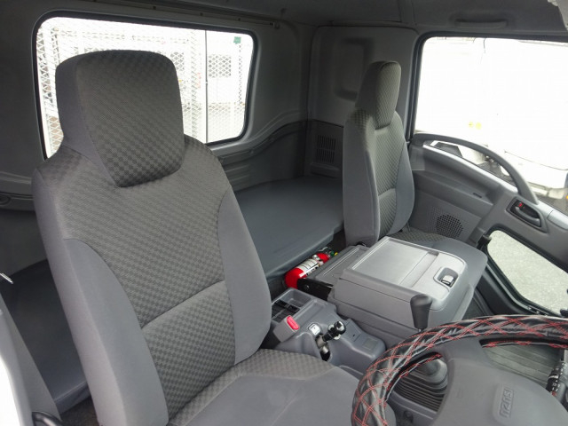 いすゞ フォワード 増トン 平ボディ 2RG-FTR90U2(98204) 34枚目