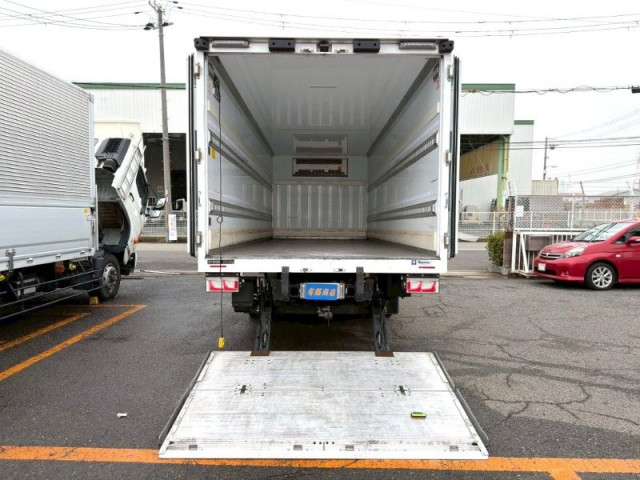 日野 レンジャー 中型 冷蔵冷凍バン 2KG-FC2ABA(98209) 7枚目