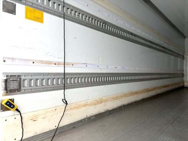 日野 レンジャー 中型 冷蔵冷凍バン 2KG-FC2ABA(98209) 10枚目