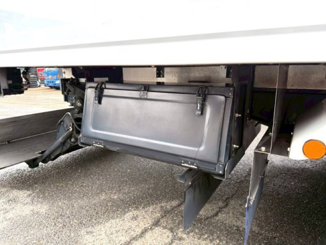 日野 レンジャー 中型 冷蔵冷凍バン 2KG-FC2ABA(98209) 14枚目