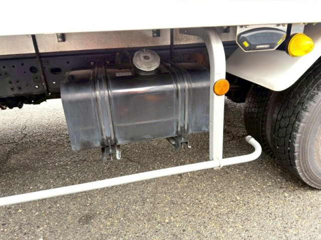 日野 レンジャー 中型 冷蔵冷凍バン 2KG-FC2ABA(98209) 15枚目