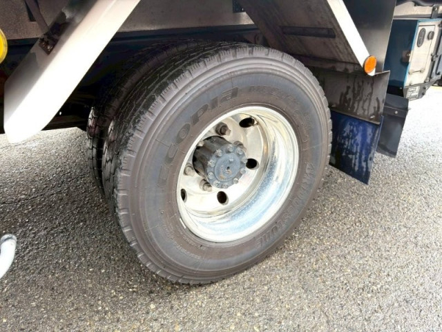 日野 レンジャー 中型 冷蔵冷凍バン 2KG-FC2ABA(98209) 18枚目