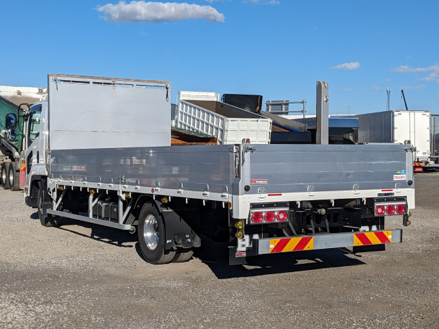 いすゞ フォワード 中型 平ボディ 2RG-FRR90S2(98211) 4枚目