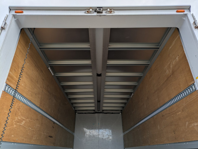 日野 レンジャー 中型 ウィング 2PG-FD2ABG(98210) 12枚目