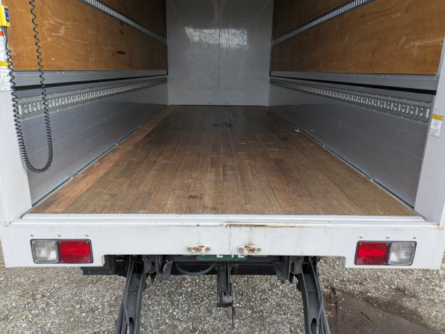 日野 レンジャー 中型 ウィング 2PG-FD2ABG(98210) 13枚目