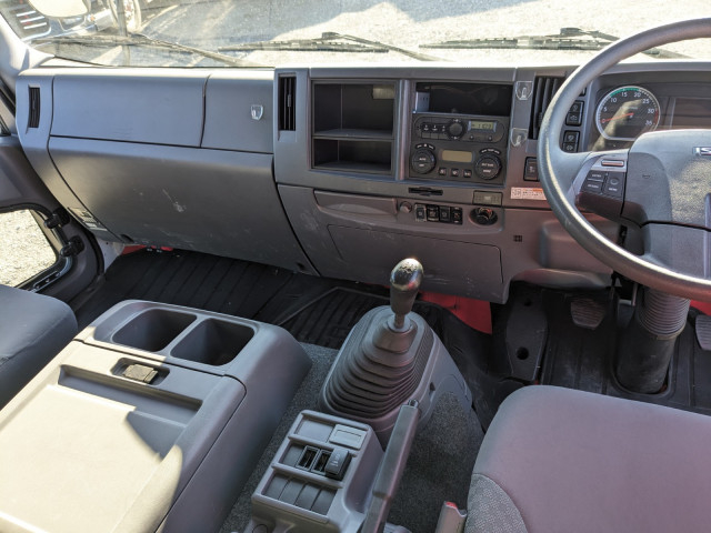 いすゞ フォワード 中型 平ボディ 2RG-FRR90S2(98211) 28枚目