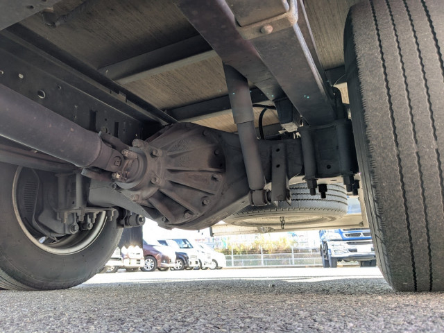 いすゞ エルフ 小型 バン 2RG-NPR88AN(98214) 11枚目