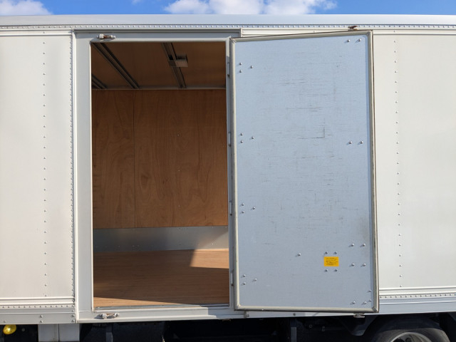 いすゞ エルフ 小型 バン 2RG-NPR88AN(98214) 14枚目