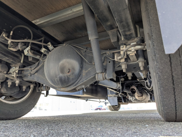 いすゞ エルフ 小型 バン 2RG-NPR88AN(98214) 16枚目