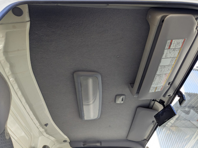 いすゞ エルフ 小型 バン 2RG-NPR88AN(98214) 28枚目