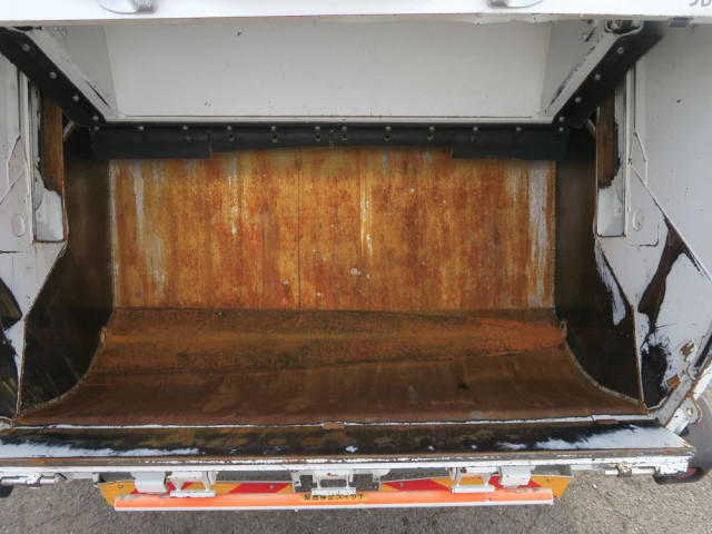 いすゞ フォワード 増トン 塵芥車（プレス式） 2PG-FSR90S2(98215) 11枚目