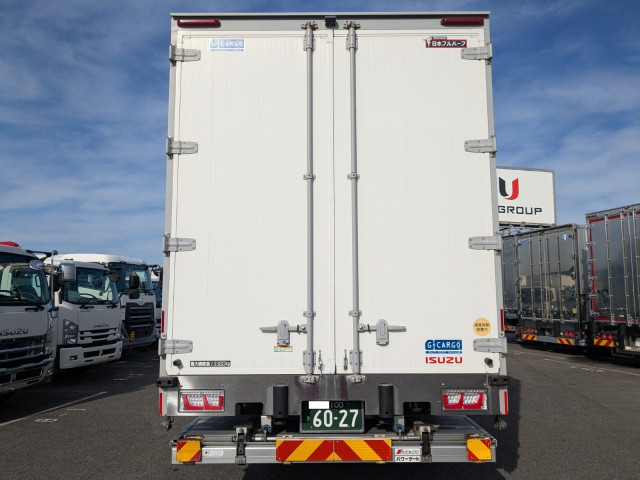 いすゞ ギガ 大型 ウィング 2PG-CYJ77C(98216) 5枚目