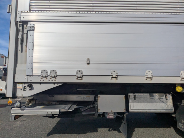 いすゞ ギガ 大型 ウィング 2PG-CYJ77C(98216) 22枚目