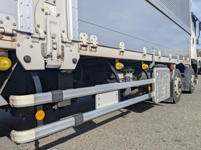 いすゞ ギガ 大型 ウィング 2PG-CYJ77C(98216) 25枚目