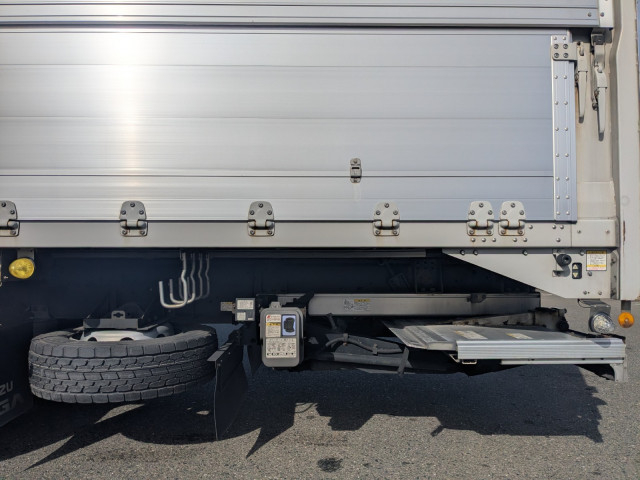 いすゞ ギガ 大型 ウィング 2PG-CYJ77C(98216) 28枚目