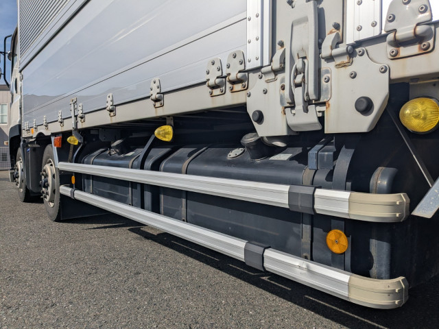 いすゞ ギガ 大型 ウィング 2PG-CYJ77C(98216) 32枚目