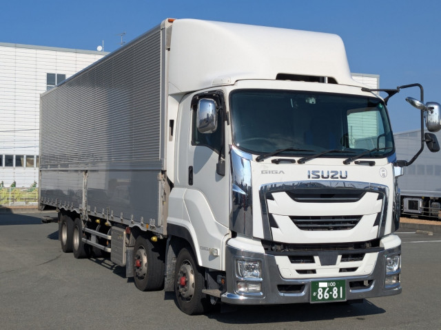 いすゞ ギガ 大型 ウィング 2PG-CYJ77C(98217) 3枚目