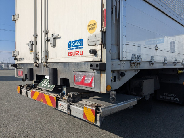 いすゞ ギガ 大型 ウィング 2PG-CYJ77C(98217) 7枚目