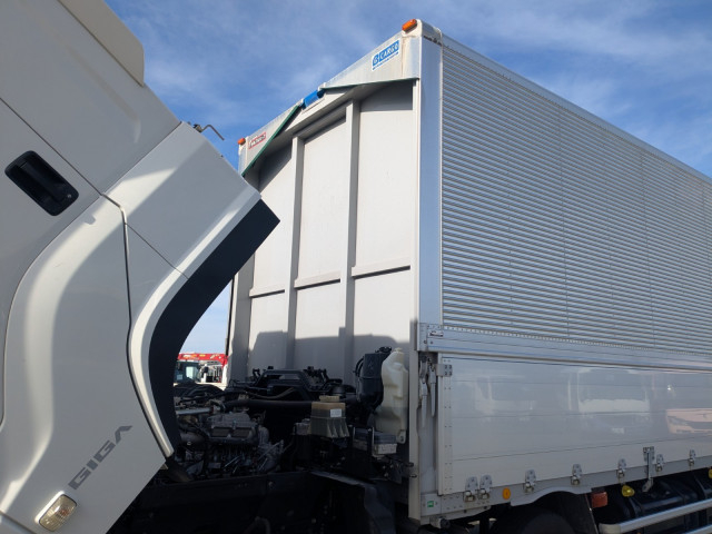 いすゞ ギガ 大型 ウィング 2PG-CYJ77C(98216) 39枚目