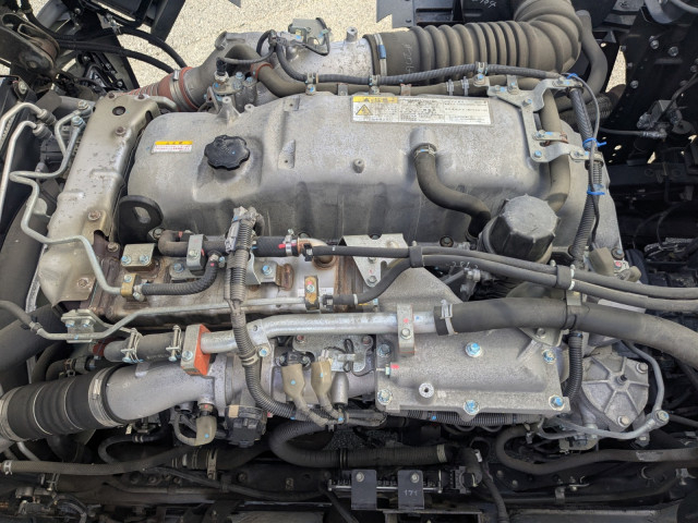 いすゞ ギガ 大型 ウィング 2PG-CYJ77C(98216) 40枚目