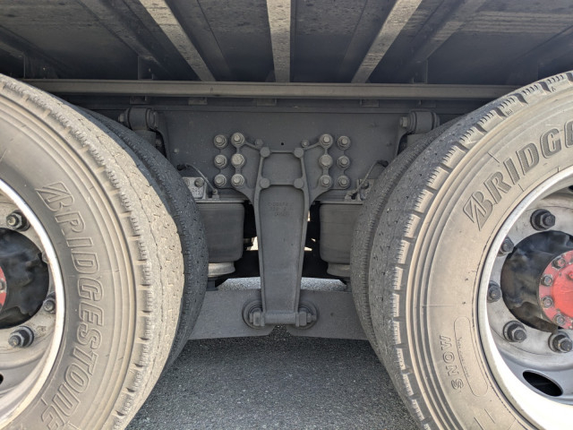 いすゞ ギガ 大型 ウィング 2PG-CYJ77C(98217) 12枚目