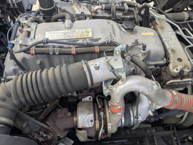 いすゞ ギガ 大型 ウィング 2PG-CYJ77C(98216) 44枚目