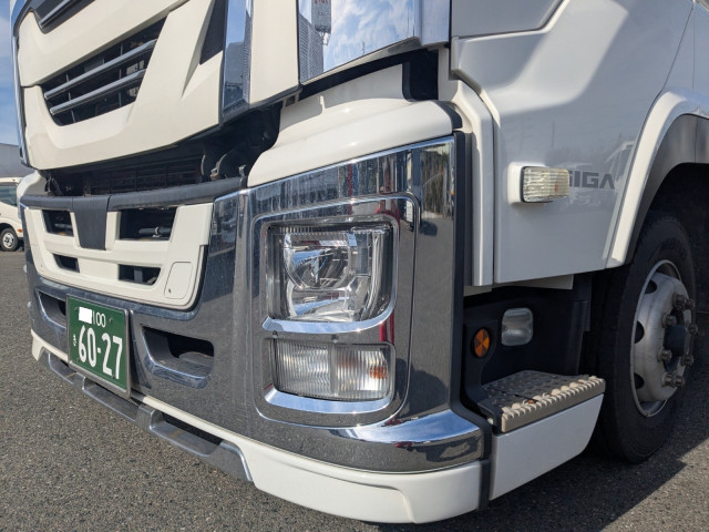 いすゞ ギガ 大型 ウィング 2PG-CYJ77C(98216) 46枚目