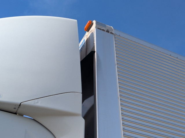 いすゞ ギガ 大型 ウィング 2PG-CYJ77C(98216) 50枚目