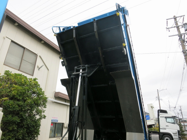 いすゞ ギガ 大型 土砂ダンプ 2PG-CXZ77CT(98218) 8枚目